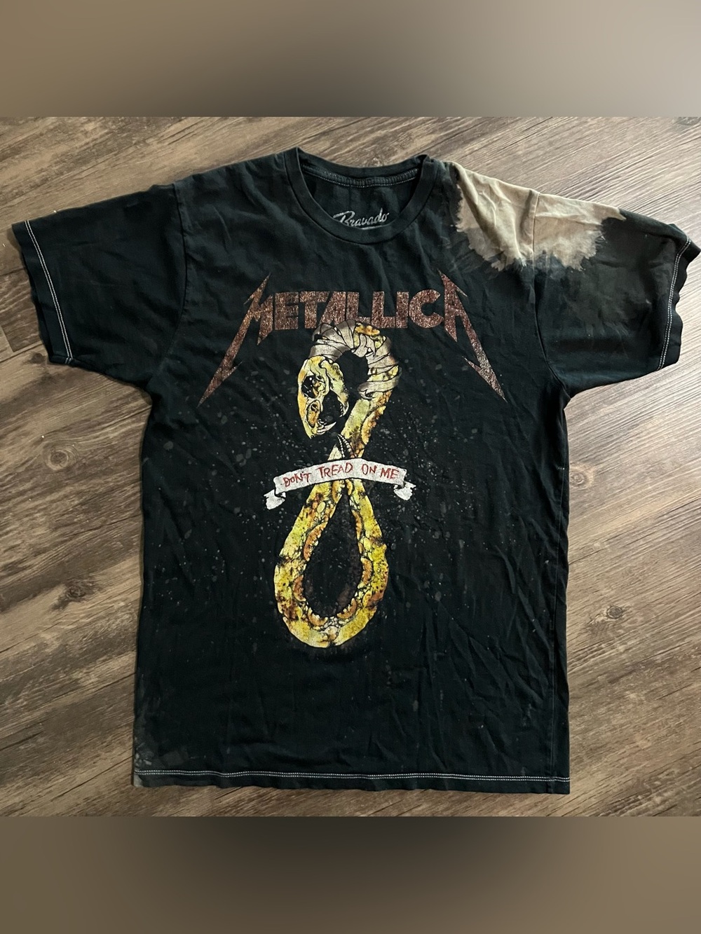 Bravado Black Metallica 'Don't Tread On Me' Graphic Tee with Yellow Snake
